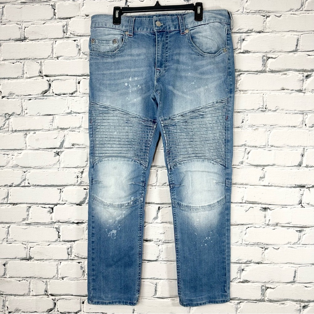 True Religion Geno Relaxed Slim Fit Jeans Pants Size 36 Light Wash Distressed